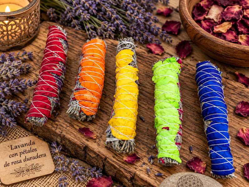 Atadillo Lavanda con pétalos rosa duradera